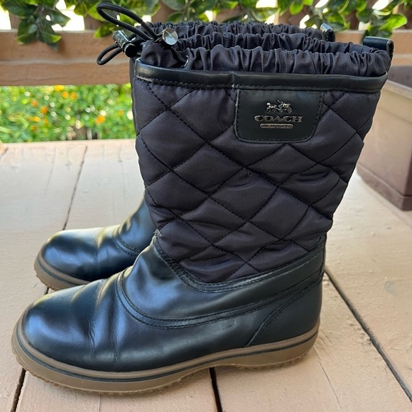 Coach Samara Black Quilted All Weather Winter Boots Womens Size US 5B - Picture 2 of 8